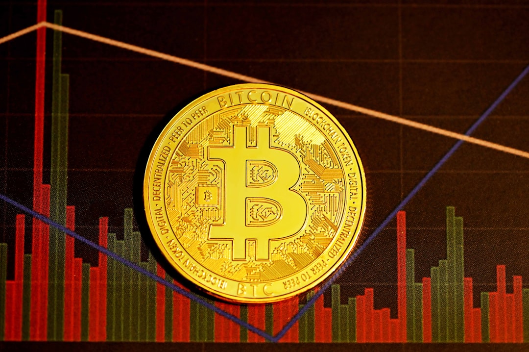 Розничные инвесторы распродают акции: объём покупок рухнул на 50% от январских максимумов