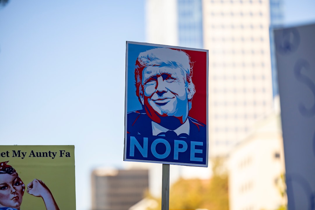 Trump Accounts запущены: дети получают ранний доступ к инвестициям через Robinhood и BNY