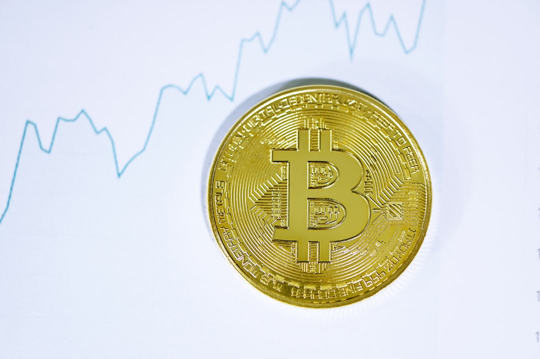 Рынок опционов на Bitcoin тихо закладывает серьёзное падение