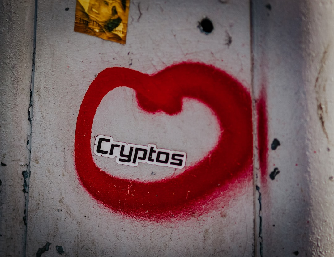 Скрытая зона FVG указывает на возможный рост Ethereum до $10 000