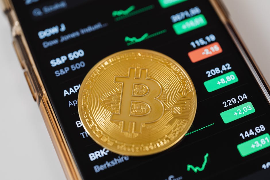 Биткоин и Nasdaq на подъёме — пока потребители в США всё мрачнее