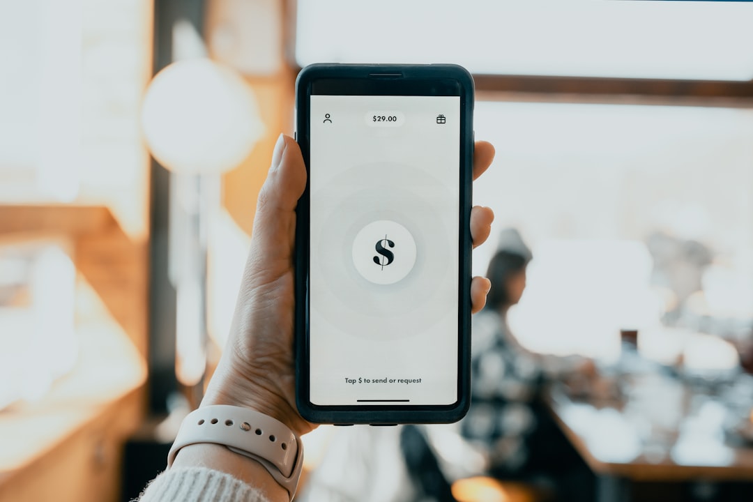 Cash App начинает поэтапный запуск стейблкоина для почти 60 миллионов пользователей