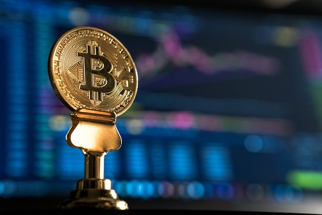 Активность сети Chainlink взлетела до максимума за 8 месяцев — DeFi-протоколы уходят от LayerZero к CCIP