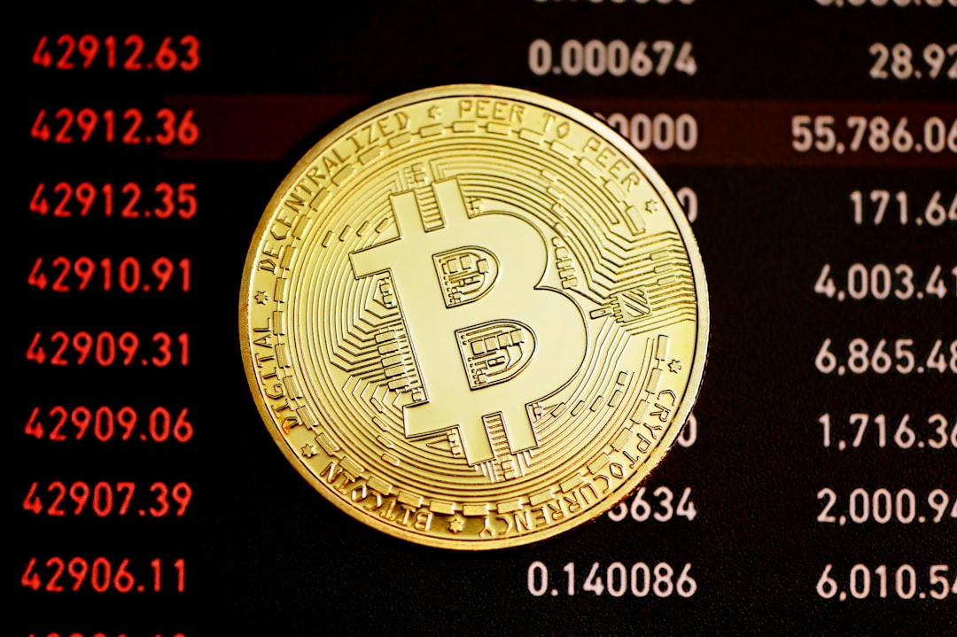 Bitcoin почти пробил ключевой уровень — история подсказывает, что спешить не стоит