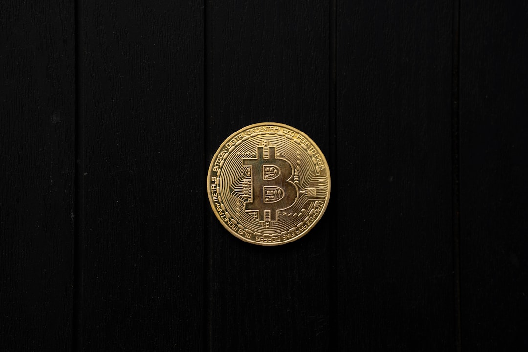 Bitcoin теряет позиции: майнеры уходят в ИИ, а крипто-законодательство в США буксует