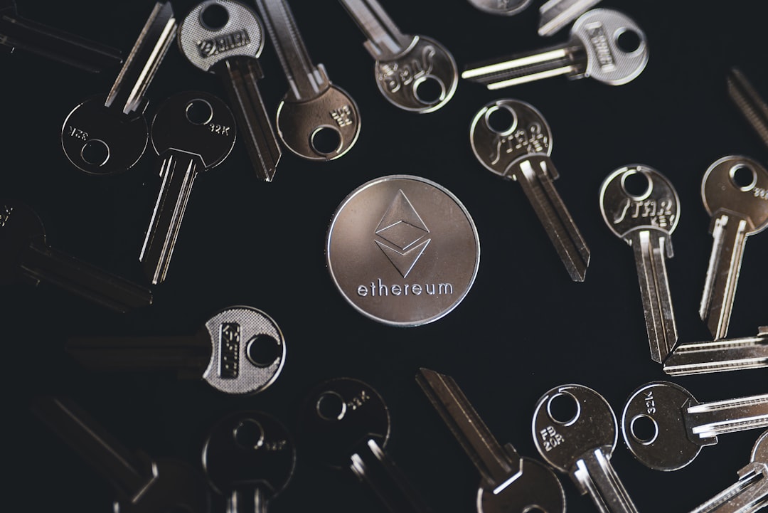 Ethereum топчется у ключевых уровней: быки пока не в силах переломить ситуацию