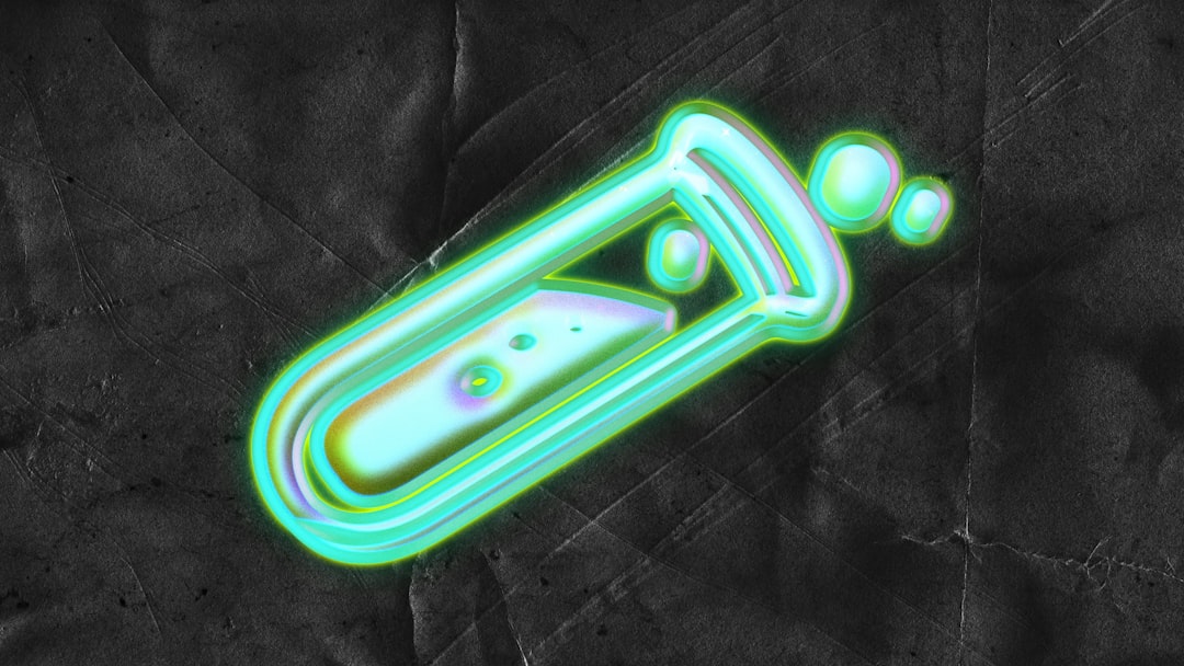 ZachXBT поймал LAB и других на подозрительных движениях цены — и предлагает $10 000 за информацию
