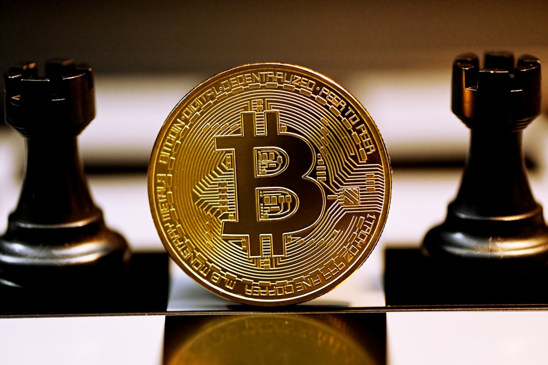 Bitcoin ниже $65 000: капитал уходит в ИИ и IPO