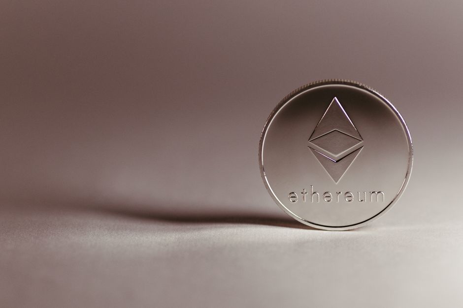 EdgeX объявила возврат средств и запустила баунти на $200 000 после обвала токена на 71%