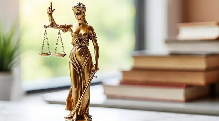 Жена экс‑топ-менеджера рухнувшей FTX пойдет под суд за избирателную кампанию на деньги биржи